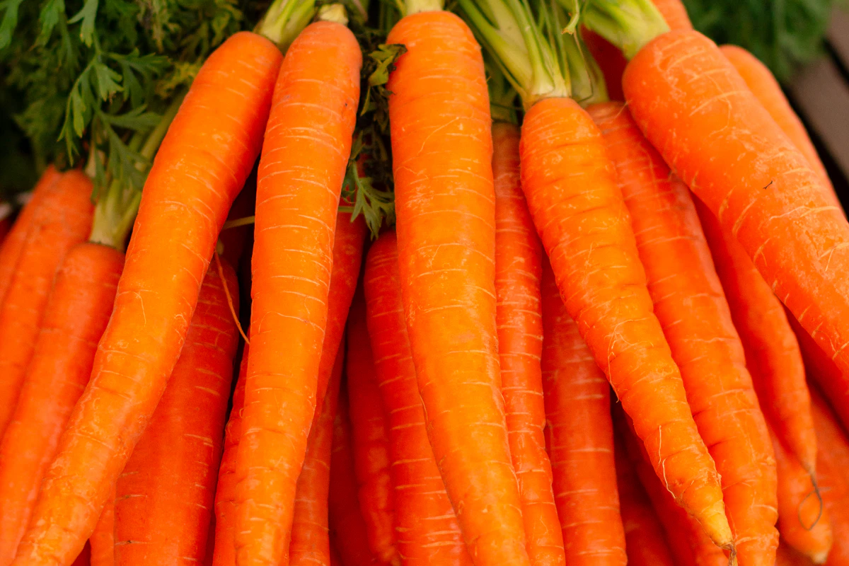 Maple Dijon Roasted Carrots with Fresh Parsley